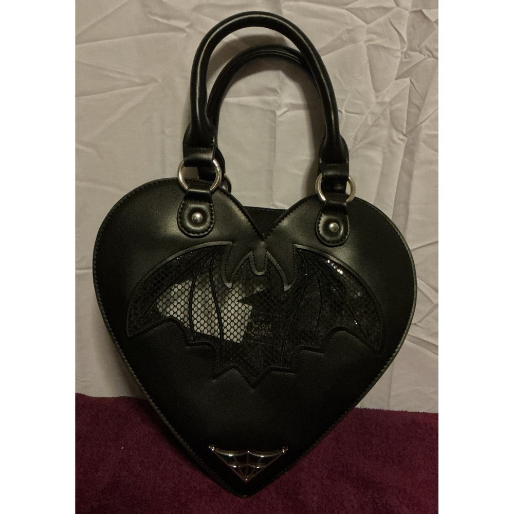 Lost Queen Dreamology Black Goth Heartshaped Handbag With Mesh Bat Design
